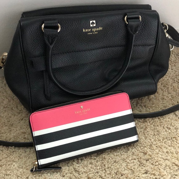 kate spade Handbags - Kate spade purse and wallet set !!LAST DAY ON POSH